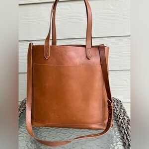 MADEWELL The Medium Transport Leather Tote